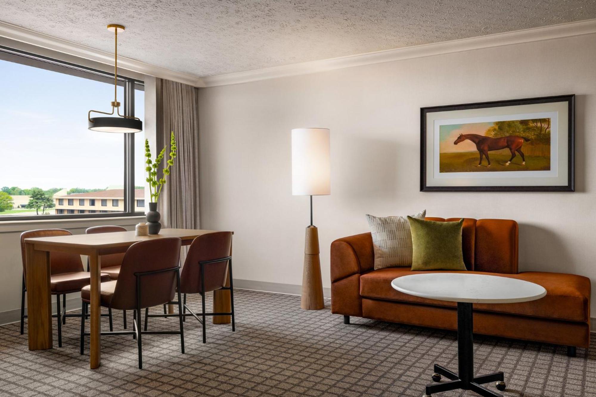 Crowne Plaza Airport Expo Ctr By Ihg