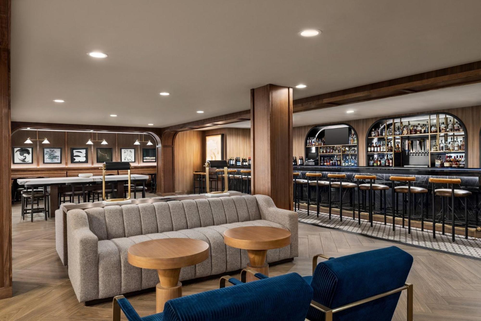 Crowne Plaza Airport Expo Ctr By Ihg Louisville