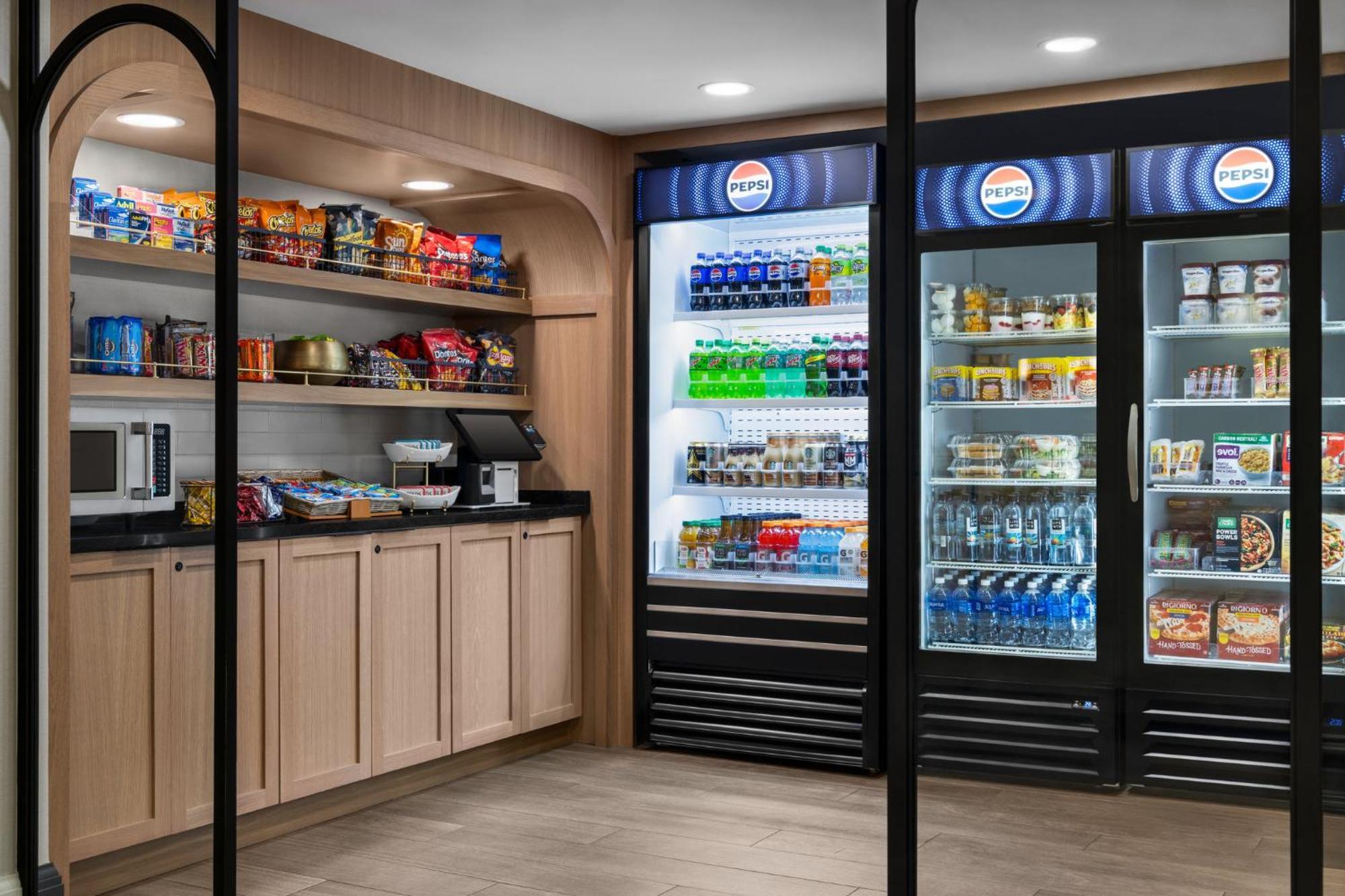 Crowne Plaza Airport Expo Ctr By Ihg